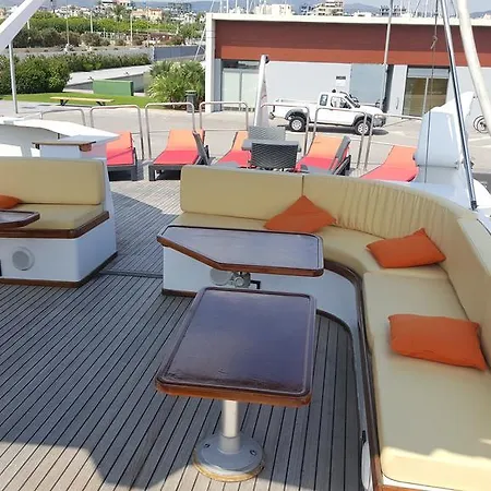 Botel Opalia Nautic