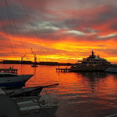 Bådhotel Opalia Nautic